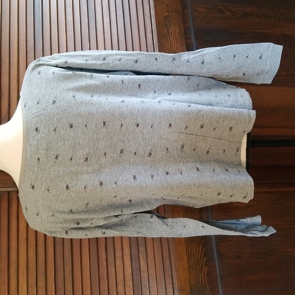 2/$8 Gap long sleeve thermal - Picture 3 of 5